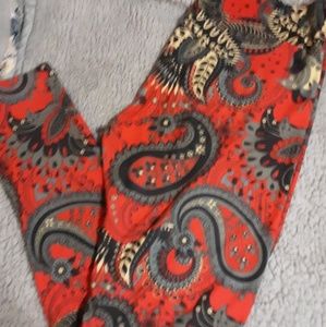 Lularoe red paisley tc leggings